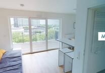 KOMFORT UND STIL: Möbliertes 1-Zimmer-Studentenapartment mit DACHTERRASSE und ALL-IN-MIETE in Ottensen