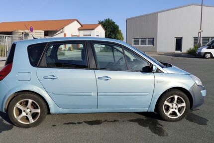 Renault Scenic 185.000 km 2.750 &euro; Erlangen 91056