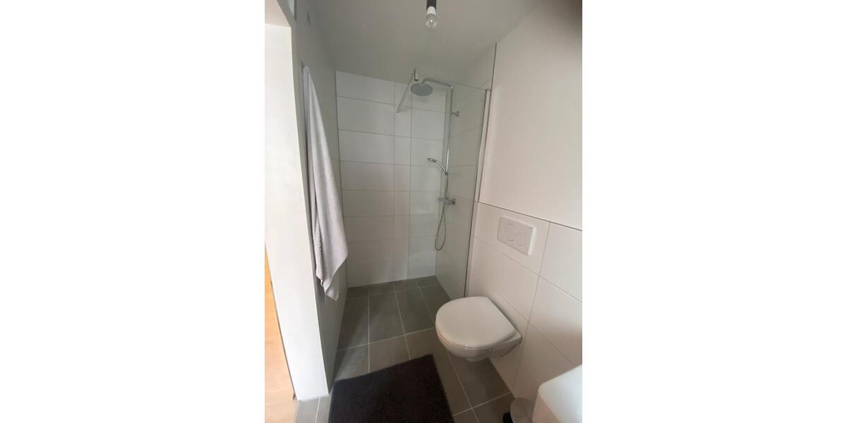 1 Zimmer Wohnung, bitte Beschreibung durchlesen! 1 zimmer