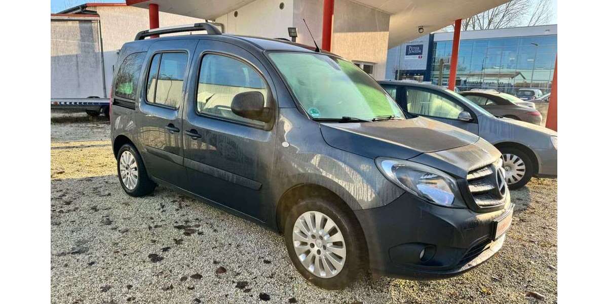 Mercedes-Benz Citan 178.000 km 8.900 &euro; Rostock 18069