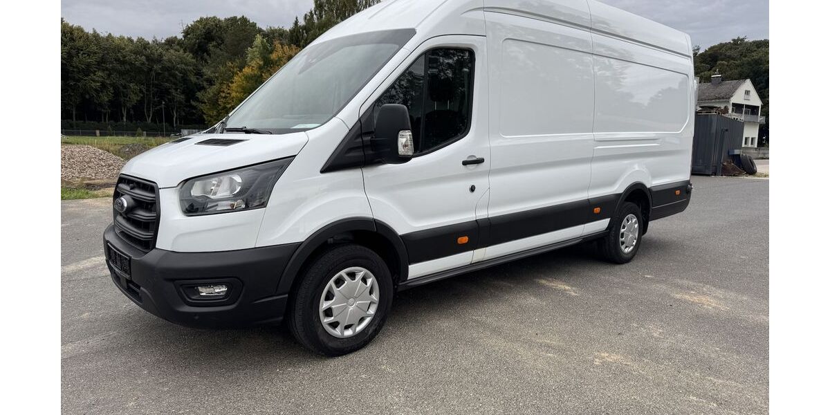Ford Transit 64.000 km 21.450 € Halsenbach 56283