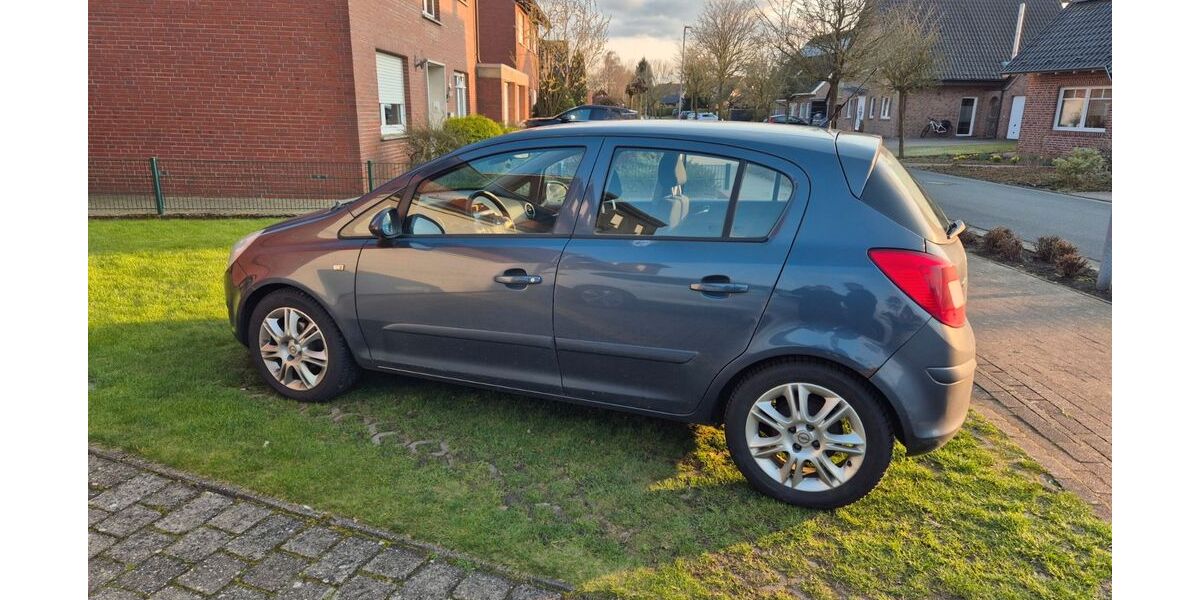 Opel Corsa 215.767 km 750 &euro; Wettringen 48493