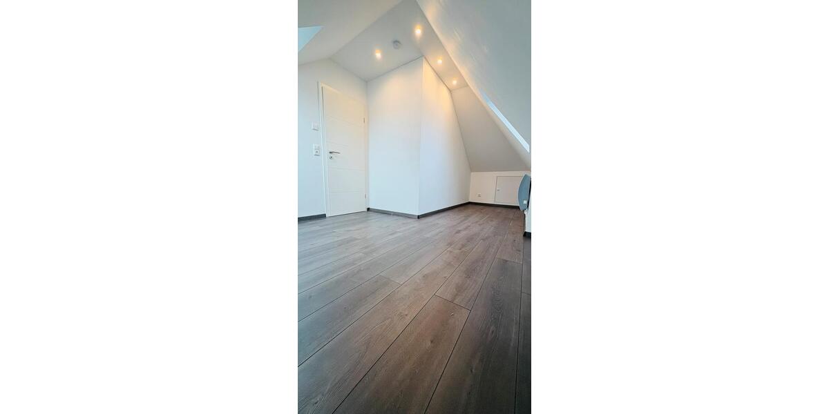 Dachgeschoßwohnung Beverstedt - 2 Zimmer, 45 m&sup2;, 600&euro; | Angebot:24768376