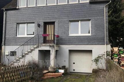 Wohnung Herdorf - 8 Zimmer, 140 m&sup2;, 1.000&euro; | Angebot:25394370