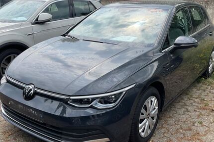 VW Golf 53.965 km 26.950 &euro; Hilden 40721