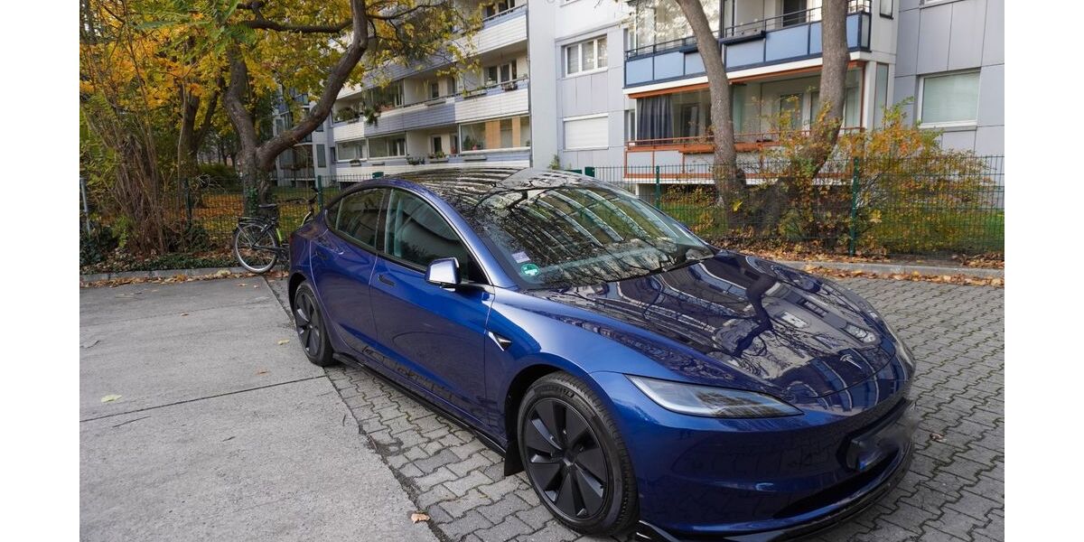 Tesla Model 3 39.000 km 41.300 &euro; Berlin 10179