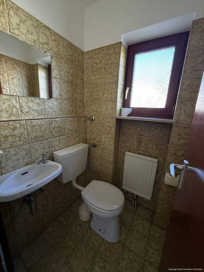 Doppelhaushälfte für eine junge Familie, ruhig gelegen nähe Aischpark Center 4 zimmer