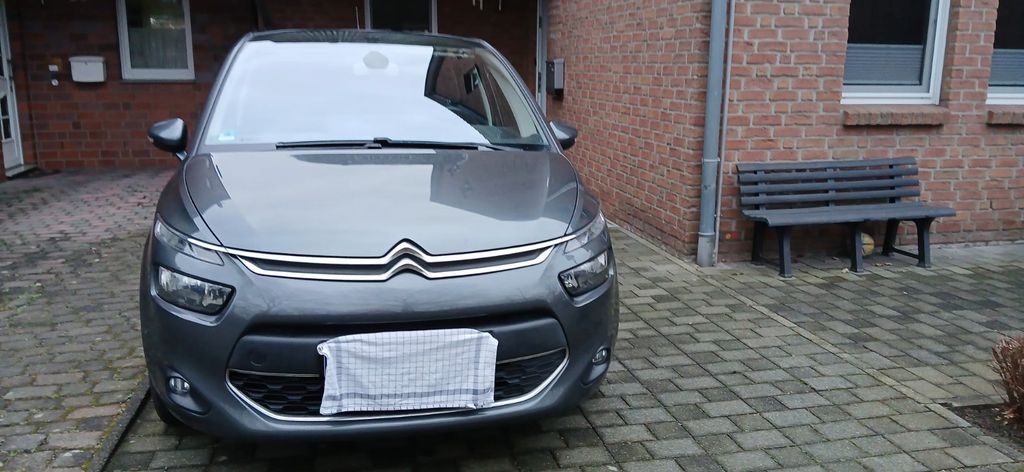 Citroen C4 Picasso 101.000 km 8.100 &euro; Kempen 47906