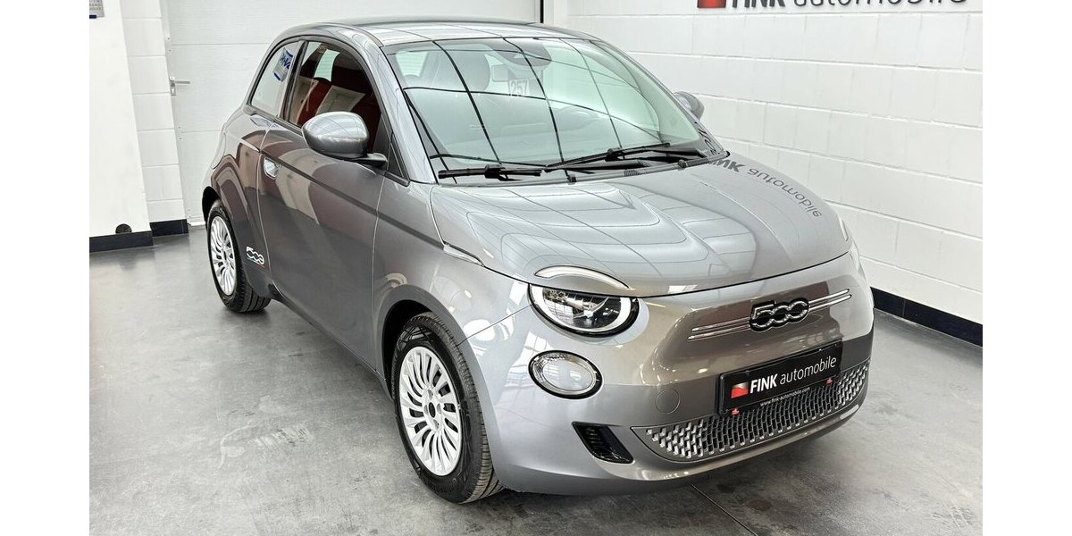 Fiat 500e Action Carplay Android Sitzheizung 25.300 km 12.930 &euro; Lich 35423