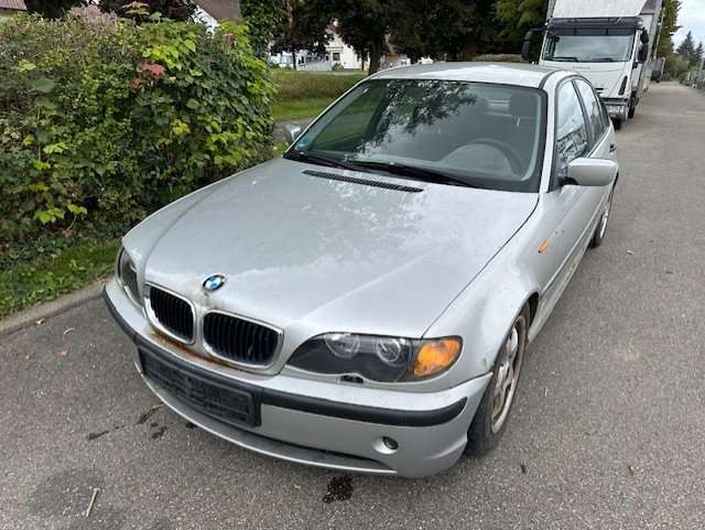 BMW 320 420.000 km 700 € Oberstadion 89613