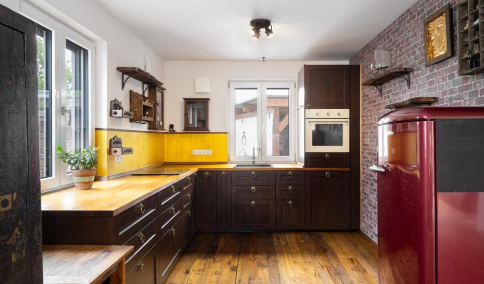 Doppelhaushälfte Bj. 2016 5 zimmer