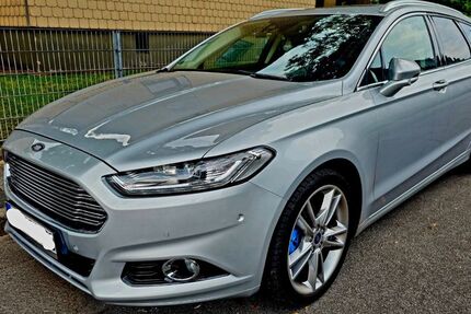 Ford Mondeo 71.000 km 16.999 &euro; Duisburg 47139