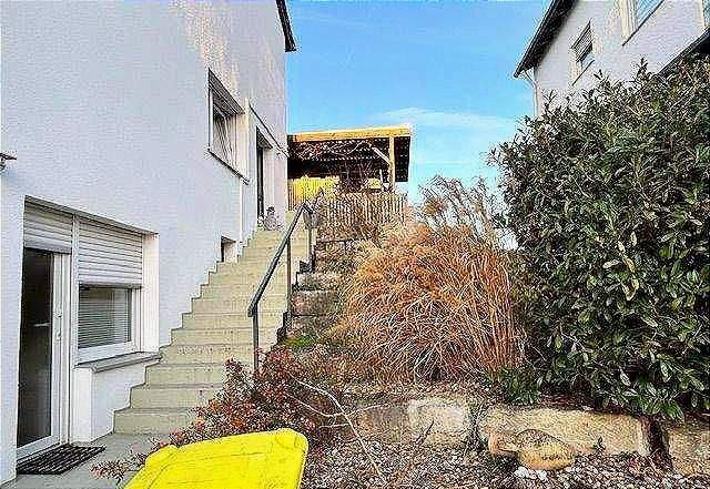 Doppelhaushälfte Korntal-Münchingen Münchingen - 6 Zimmer, 234 m&sup2;, 795.000&euro; | Angebot:24448355