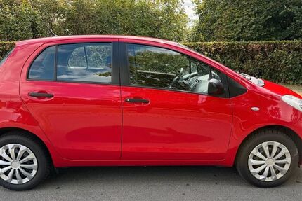 Toyota Yaris 78.455 km 3.990 &euro; Ascheberg 59387