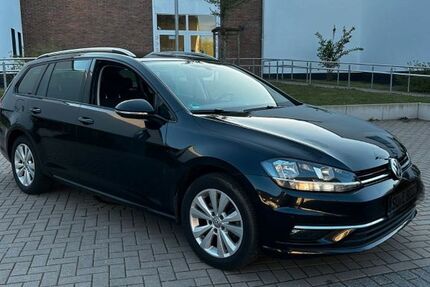 VW Golf 131.100 km 11.900 &euro; Hennef 53773