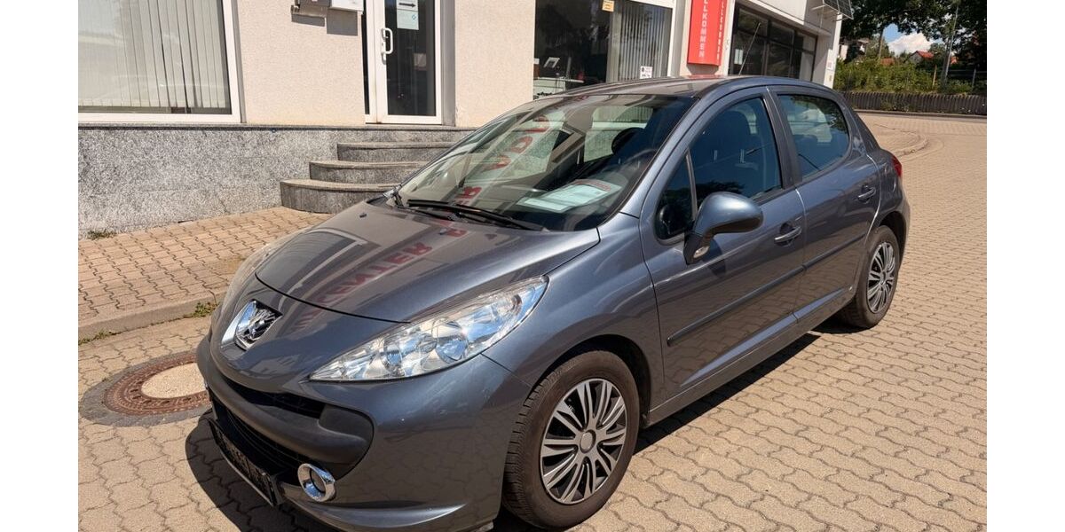 Peugeot 207 88.000 km 3.999 &euro; Hettstedt 06333