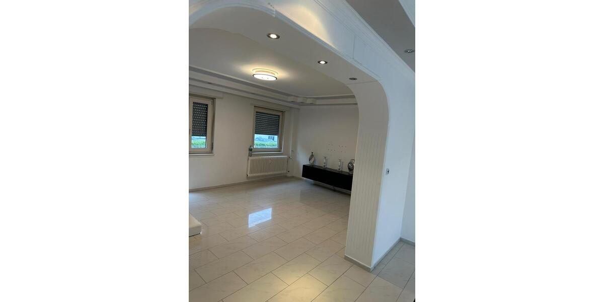 Einfamilienhaus Mannheim Käfertal - 5 Zimmer, 160 m&sup2;, 2.000&euro; | Angebot:26653114