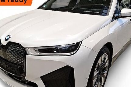 BMW iX 17.400 km 49.999 &euro; Ergolding 84030