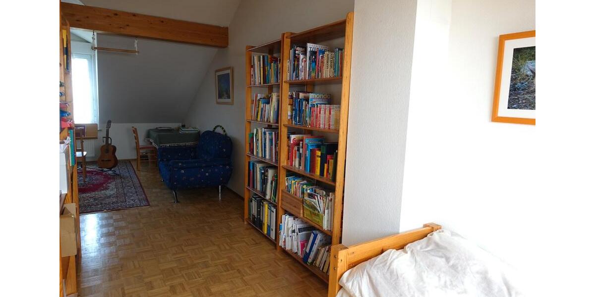 Dachgeschoßwohnung Allensbach - 1 Zimmer, 69 m&sup2;, 800&euro; | Angebot:26135981