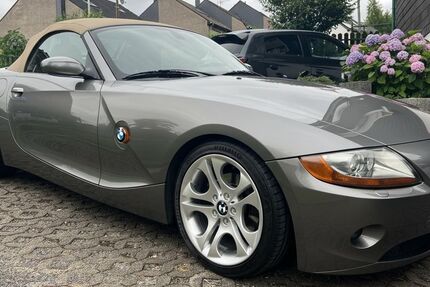 BMW Z4 175.000 km 9.250 &euro; Solingen 42719