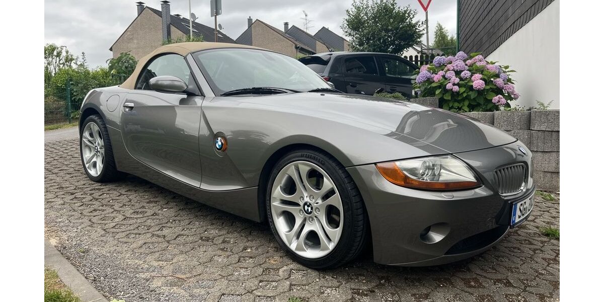 BMW Z4 175.000 km 9.250 &euro; Solingen 42719