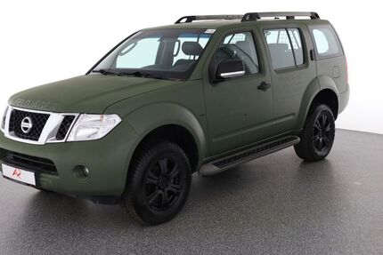 Nissan Pathfinder 80.000 km 21.880 &euro; Berlin 12103