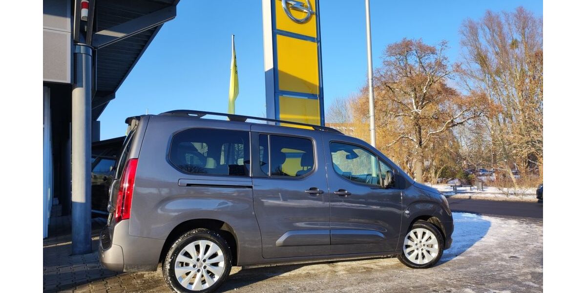 Opel Combo Life 43.663 km 24.870 &euro; Zossen 15806