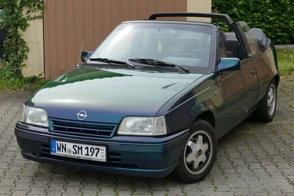 Opel Kadett 69.500 km 2.300 &euro; Oppenweiler 71579