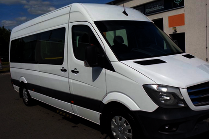 Mercedes-Benz Sprinter 330.000 km 19.300 &euro; Berlin 12683