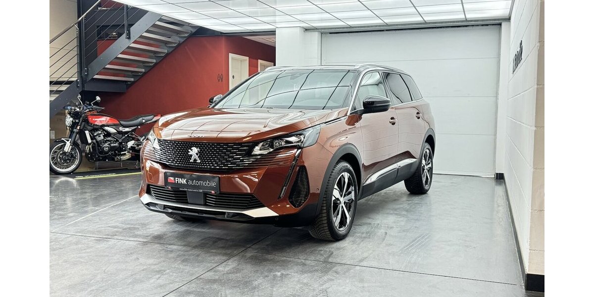 Peugeot 5008 GT Pt 130 EAT 8 AHK 1.Hand 7 Sitze 13.300 km 26.620 &euro; Lich 35423
