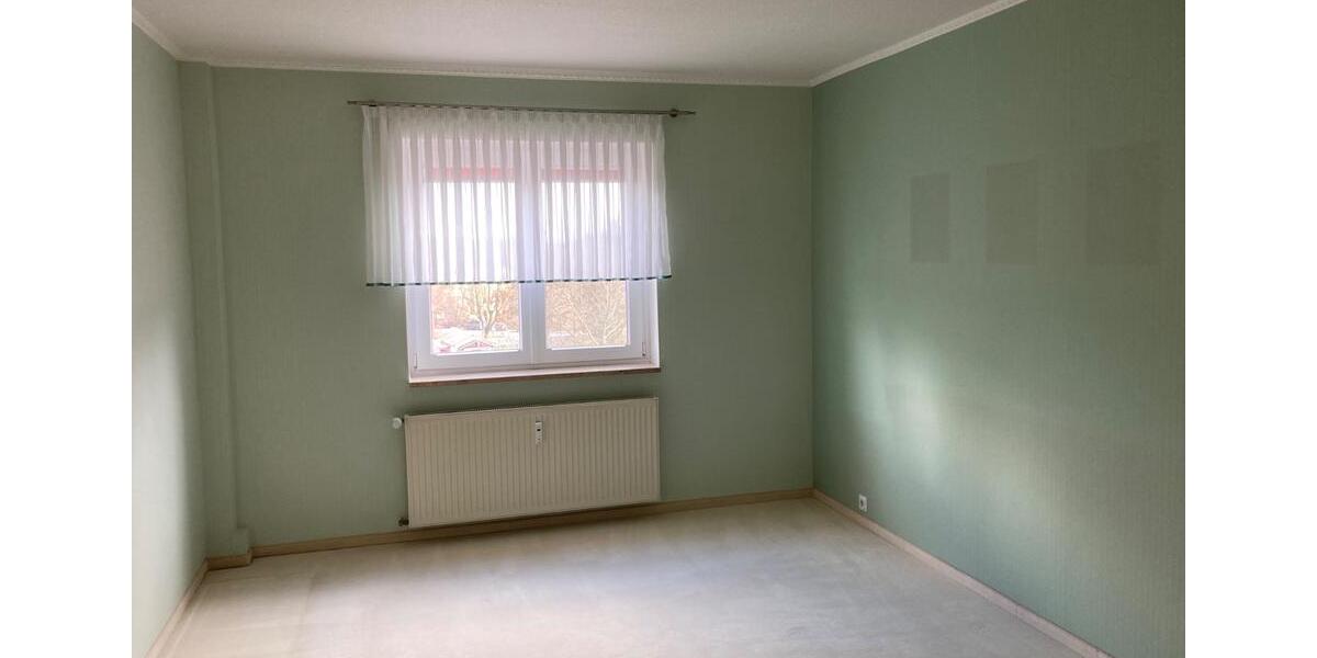 Etagenwohnung Weida - 4 Zimmer, 83 m&sup2;, 88.500&euro; | Angebot:26942154
