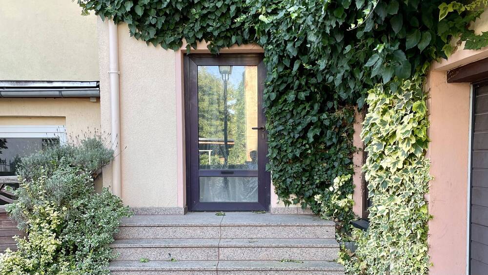 Mehrfamilienhaus, Wohnhaus Burgstädt - 6 Zimmer, 260 m&sup2;, 269.000&euro; | Angebot:25690415