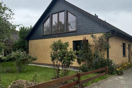 Haus Syke - 5 Zimmer, 131 m&sup2;, 1.350&euro; | Angebot:26533163