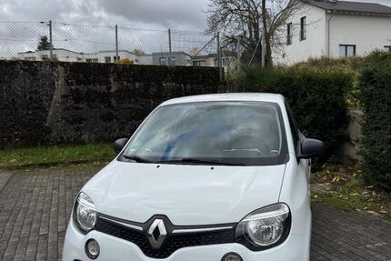 Renault Twingo 108.000 km 5.890 &euro; Horn-Bad Meinberg 32805