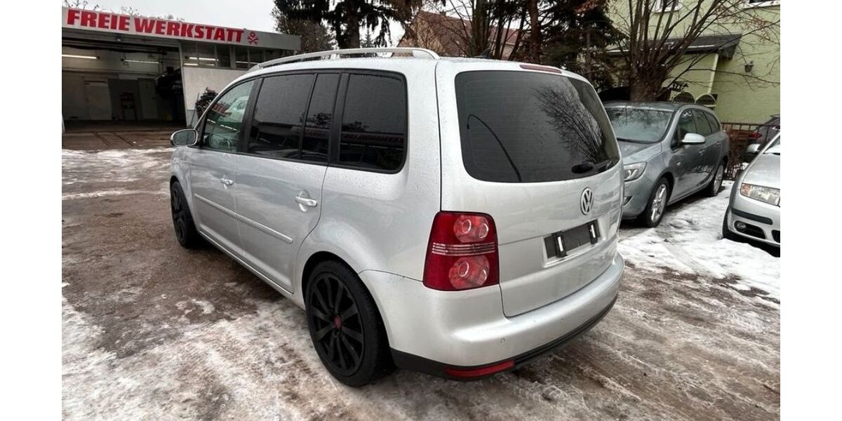 VW Touran 195.000 km 5.000 &euro; Chemnitz 09123