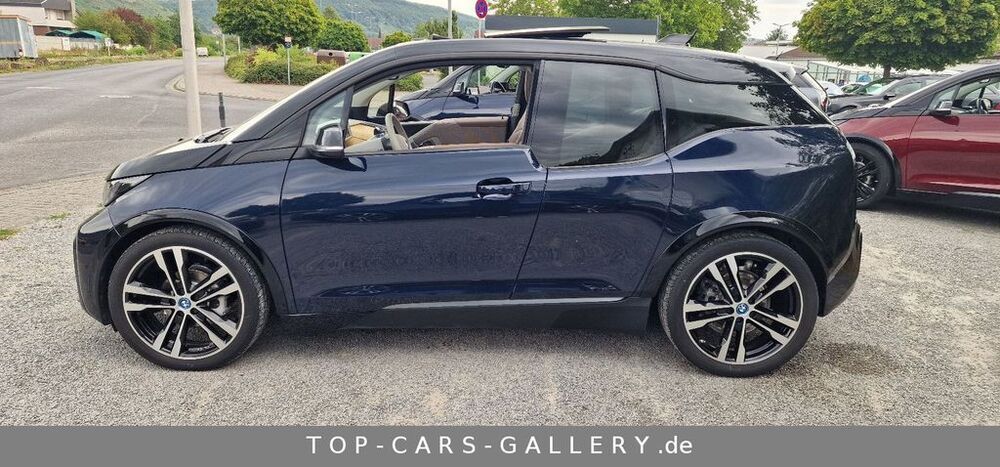 i3