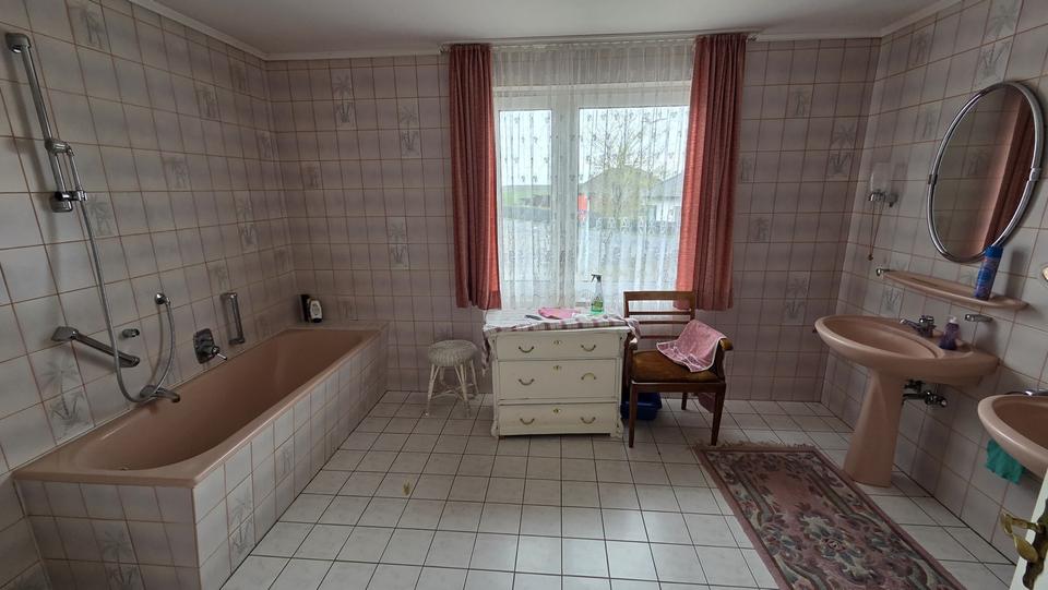 Einfamilienhaus Suderburg - 9 Zimmer, 180 m&sup2;, 249.000&euro; | Angebot:27156443