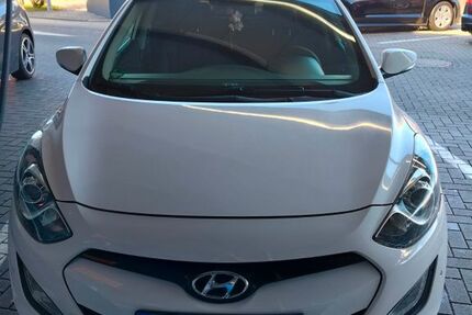 Hyundai i30 160.000 km 6.300 € Bleichenbach/ Ortenberg 63683