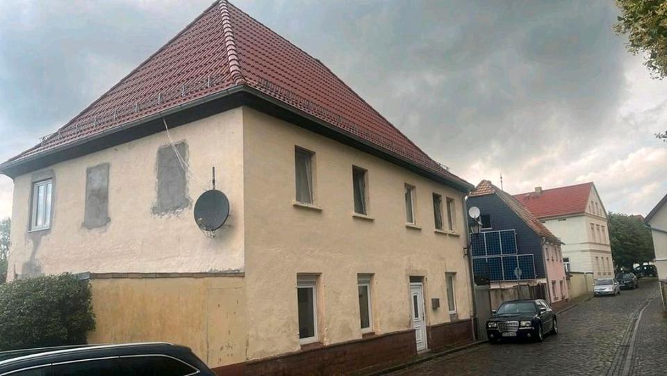 Einfamilienhaus Torgau - 6 Zimmer, 150 m&sup2;, 69.000&euro; | Angebot:25181212