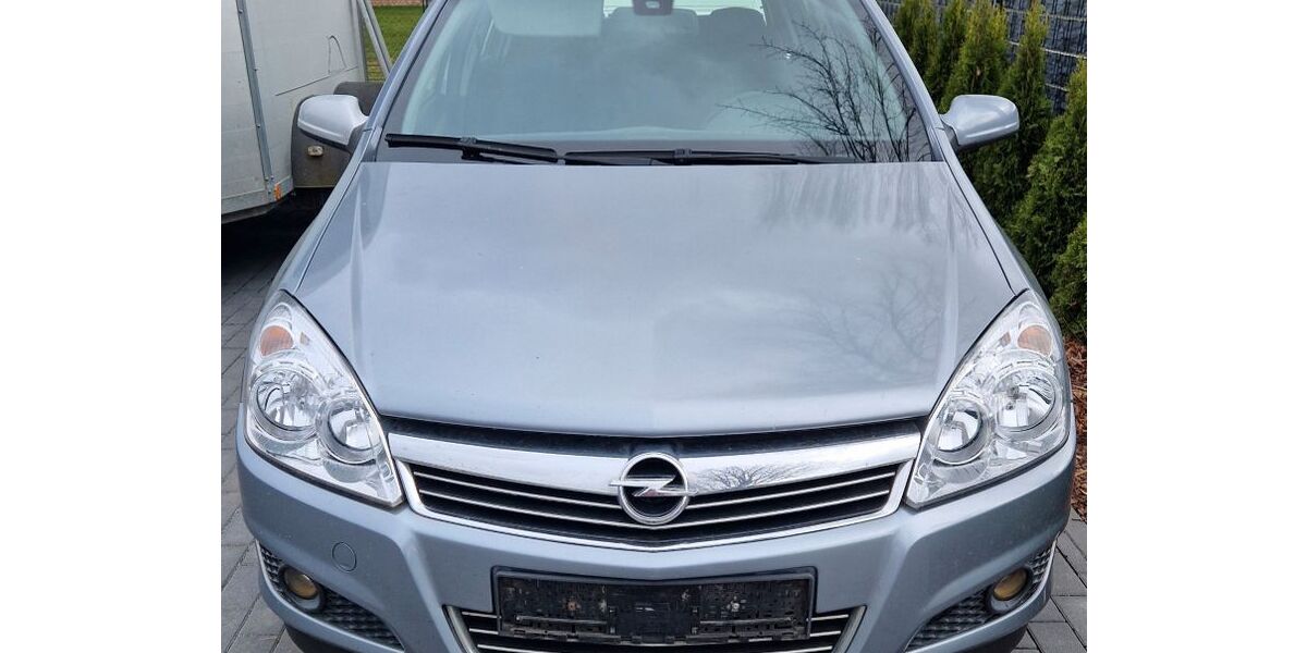 Opel Astra 196.000 km 1.600 &euro; Dummerstorf OT Schlage 18196