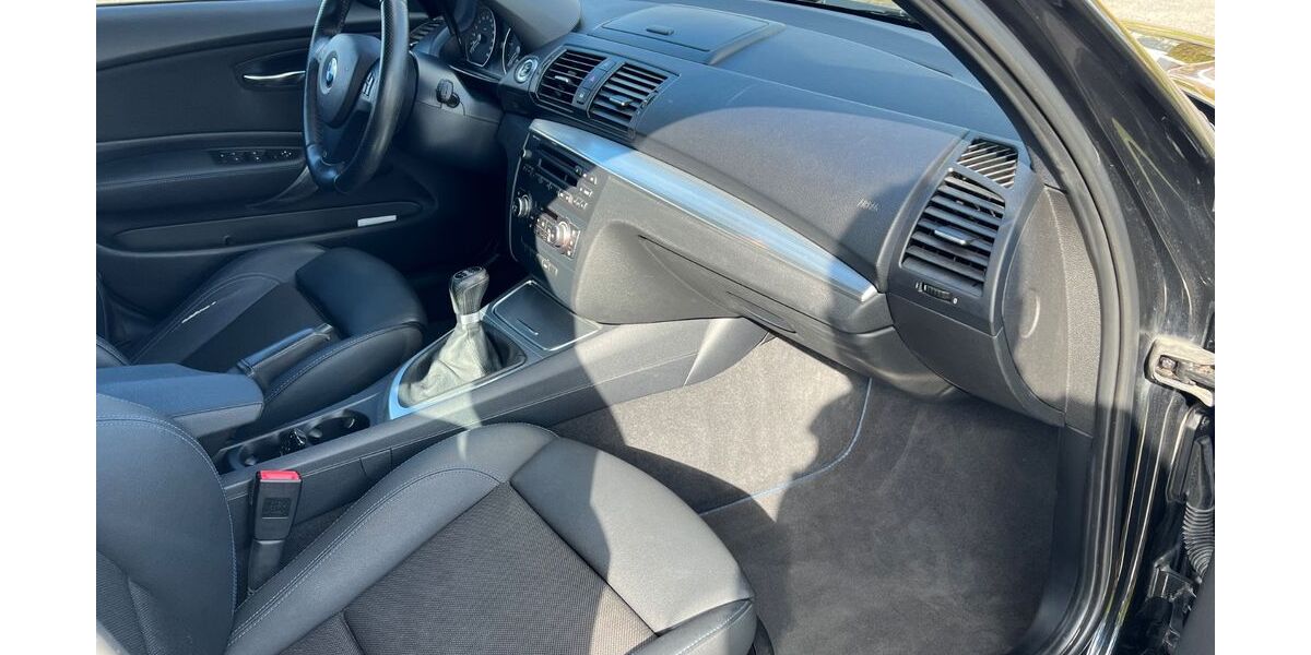 BMW 118 198.000 km 5.900 &euro; Winnen 56459