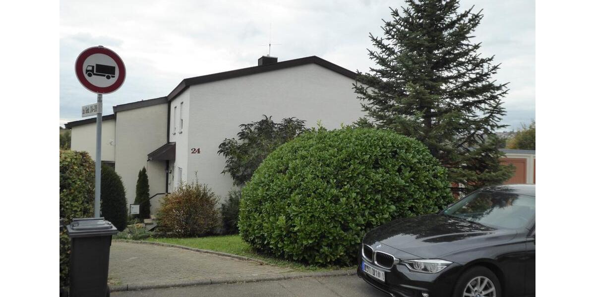 Reihenhaus Neckartenzlingen - 4 Zimmer, 102 m&sup2;, 1.200&euro; | Angebot:24854272