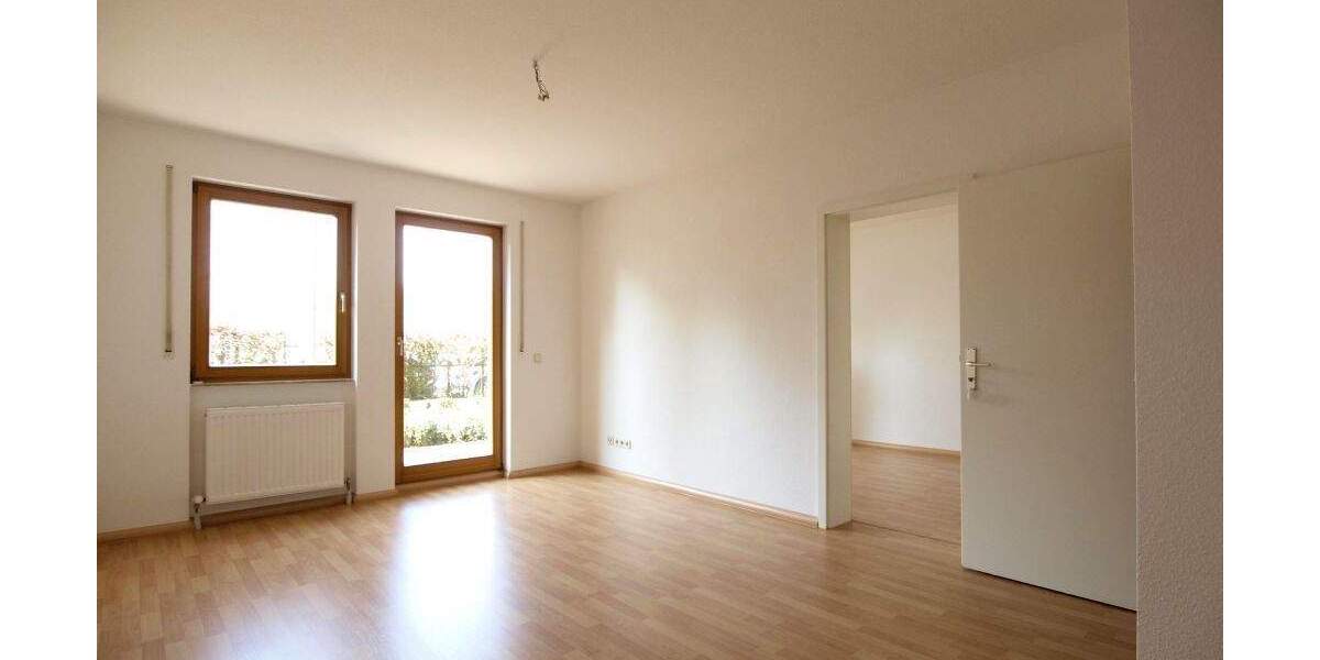 Etagenwohnung Frankenberg - 2 Zimmer, 45 m&sup2;, 64.900&euro; | Angebot:25689477