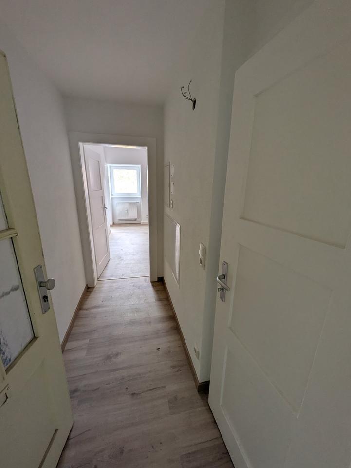 2-Zimmer Wohnung Rodacher Straße Dachgeschoss zimmer