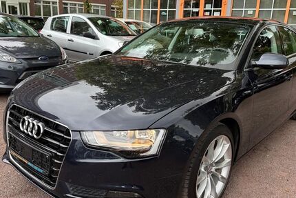 Audi A5 137.600 km 14.490 € Magdeburg 39124