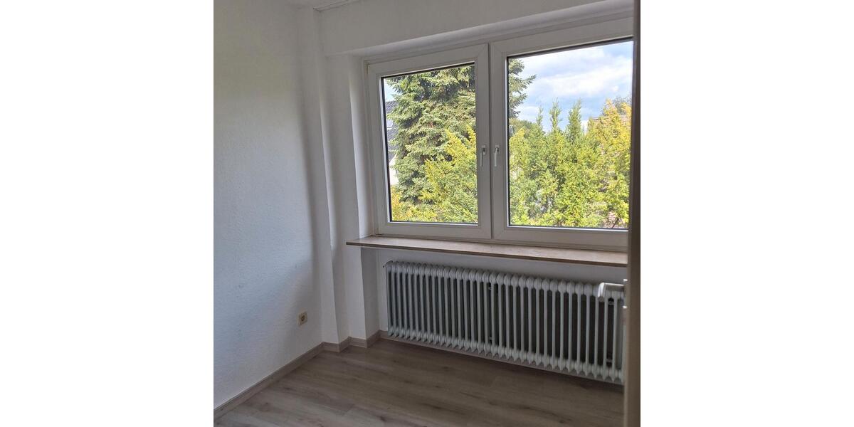 Reihenhaus Osnabrück Dodesheide - 7 Zimmer, 140 m&sup2;, 410.000&euro; | Angebot:27192705