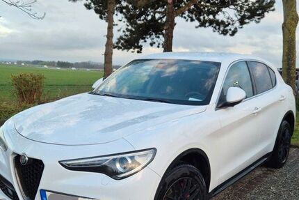 Alfa Romeo Stelvio 71.000 km 27.890 &euro; Lindenberg i. Allgäu 88161