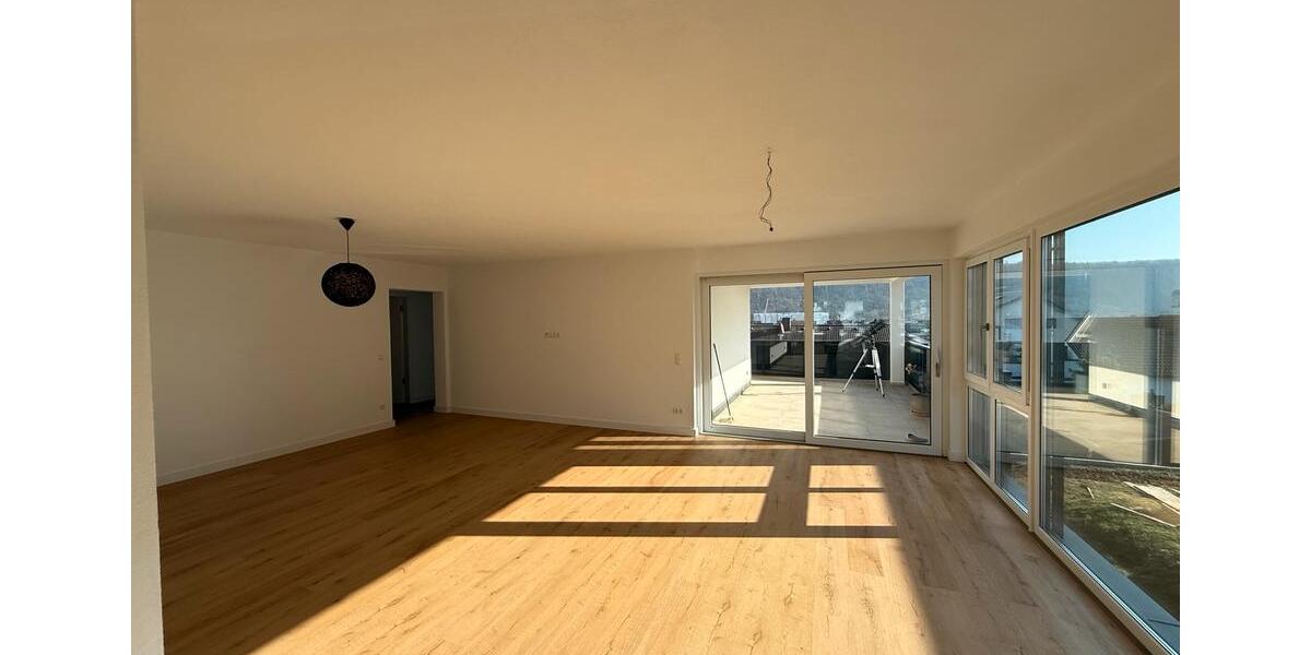 Einfamilienhaus Haßmersheim - 4 Zimmer, 138 m&sup2;, 1.550&euro; | Angebot:26671446
