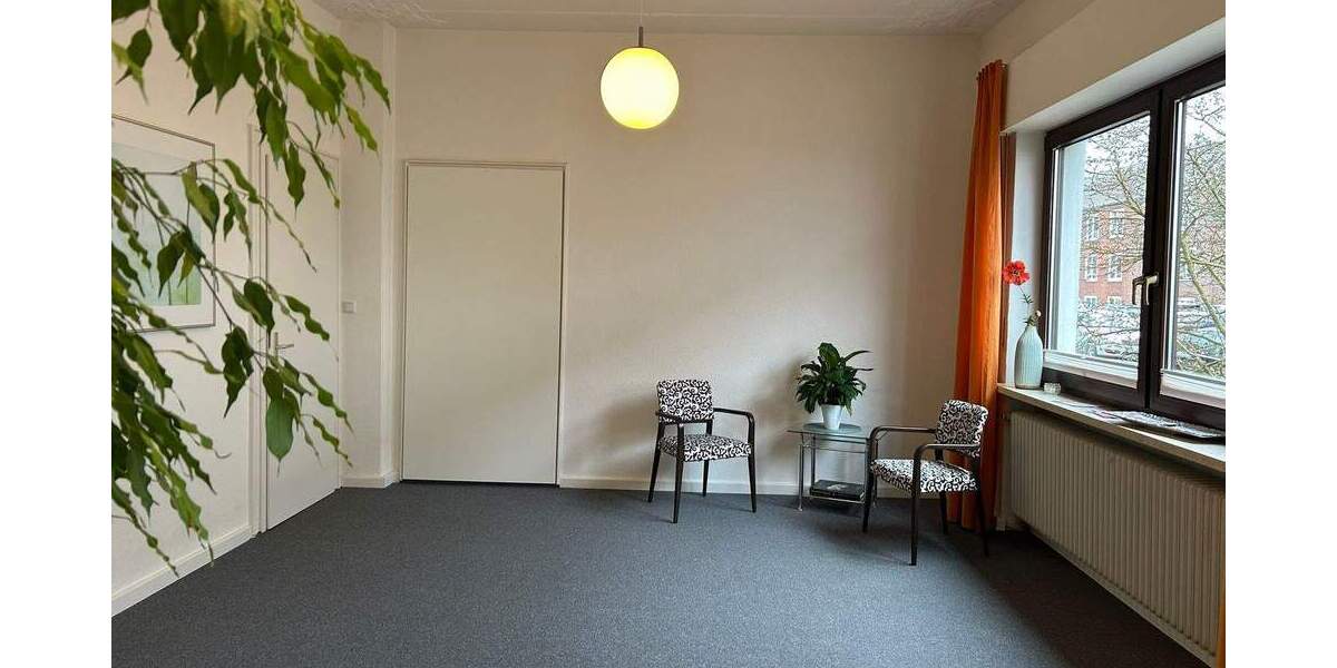 Einfamilienhaus Brake - 8 Zimmer, 190.000&euro; | Angebot:25386815