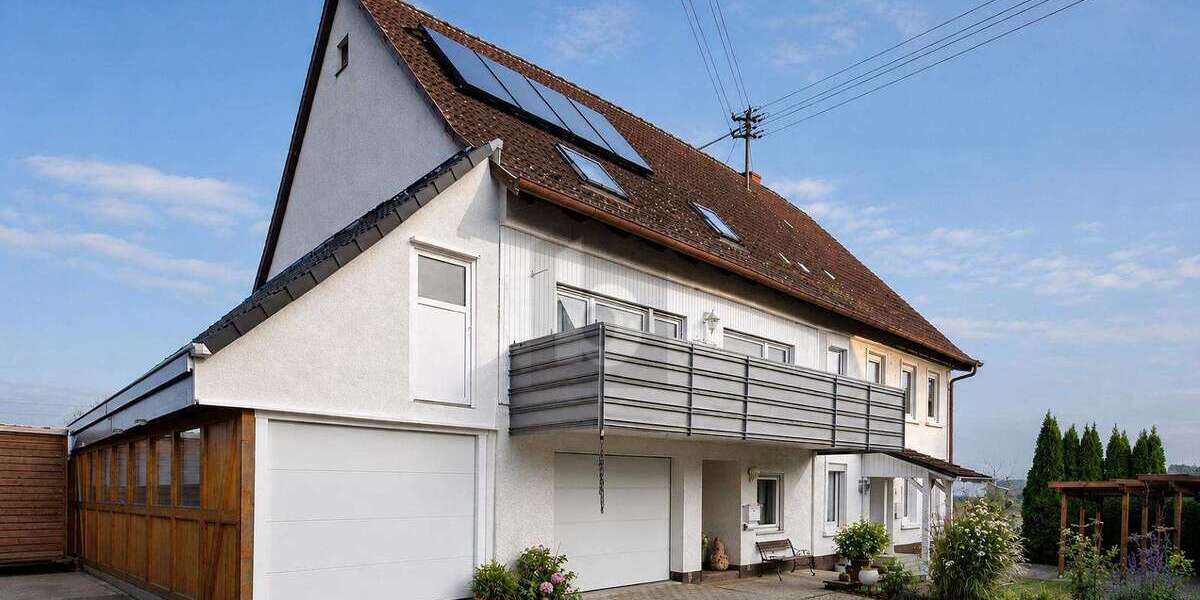Einfamilienhaus Haigerloch - 10 Zimmer, 227 m&sup2;, 355.000&euro; | Angebot:27070391